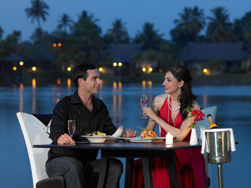 The Zuri Kumarakom Kerala Resort & Spa Kültér fotó
